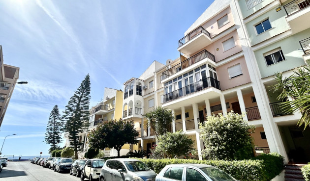 Apartment / flat - Resale - Torrevieja - Costa Blanca