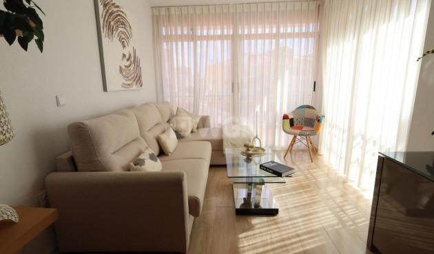 Apartment / flat - Resale - Torrevieja - Costa Blanca