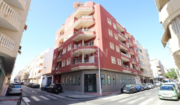 Apartment / flat - Resale - Torrevieja - Costa Blanca