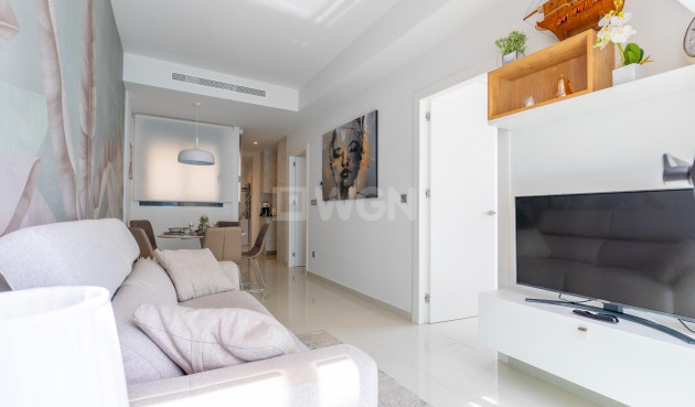 Apartment / flat - Resale - Torrevieja - Estacion De Autobuses