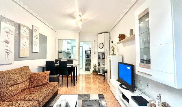 Apartment / flat - Resale - Torrevieja - Estacion De Autobuses