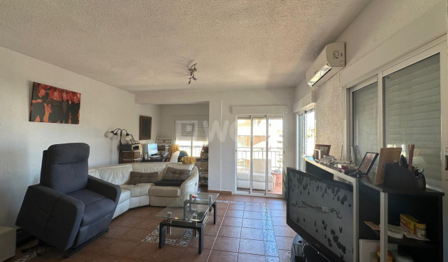 Apartment / flat - Resale - Torrevieja - Estacion De Autobuses