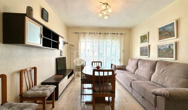 Apartment / flat - Resale - Torrevieja - Estacion De Autobuses