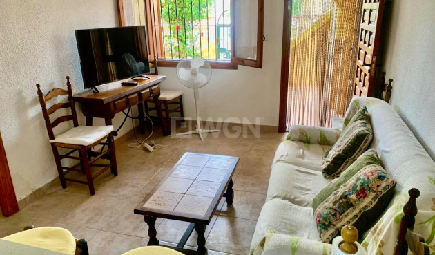 Apartment / flat - Resale - Torrevieja - La Mata