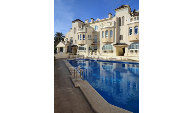 Apartment / flat - Resale - Torrevieja - Los Frutales