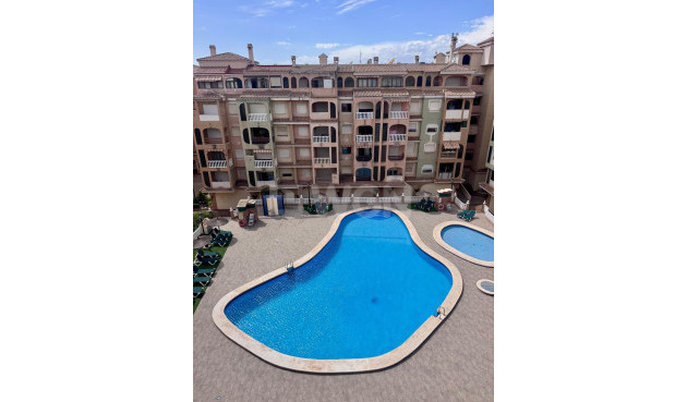 Apartment / flat - Resale - Torrevieja - PARQUE DE LAS NACIONES