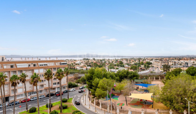 Apartment / flat - Resale - Torrevieja - Parque Las Naciones