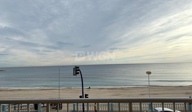 Apartment / flat - Resale - Torrevieja - Playa de los Locos