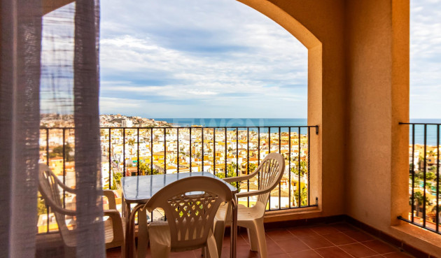 Apartment / flat - Resale - Torrevieja - Playa de los Locos