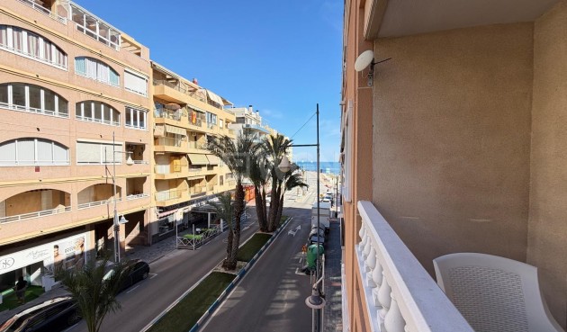 Apartment / flat - Resale - Torrevieja - Playa del Cura