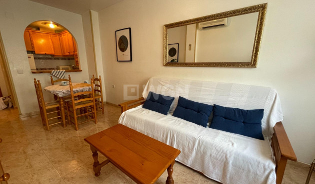 Apartment / flat - Resale - Torrevieja - Playa del Cura