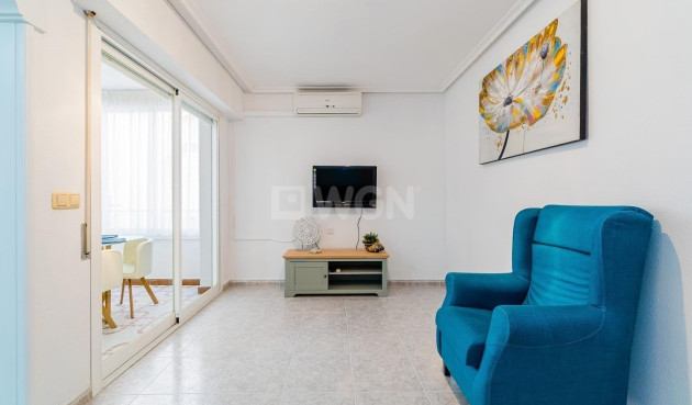 Apartment / flat - Resale - Torrevieja - Playa del Cura