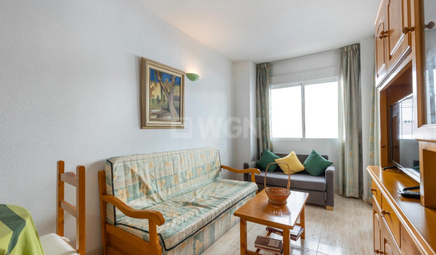 Apartment / flat - Resale - Torrevieja - Playa del Cura