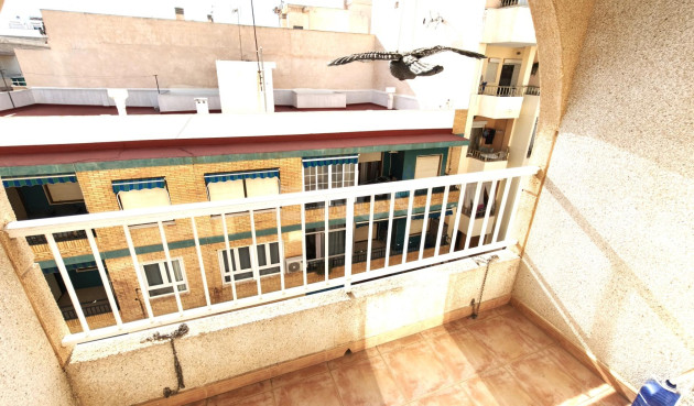 Apartment / flat - Resale - Torrevieja - Playa del Cura