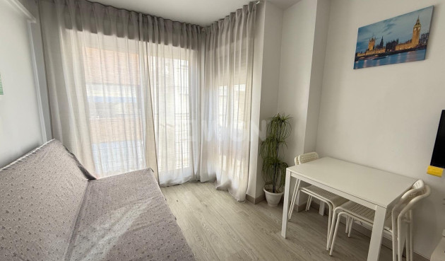 Apartment / flat - Resale - Torrevieja - Playa del Cura