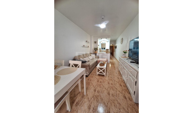 Apartment / flat - Resale - Torrevieja - Playa del Cura