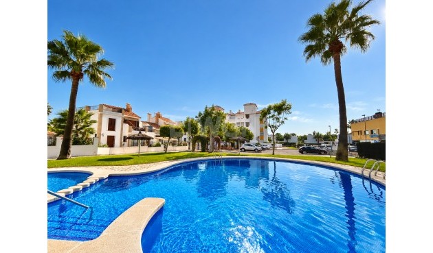 Apartment / flat - Resale - Villamartin - Costa Blanca
