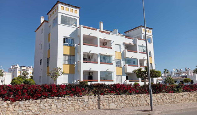 Apartment / flat - Resale - Villamartin - Costa Blanca
