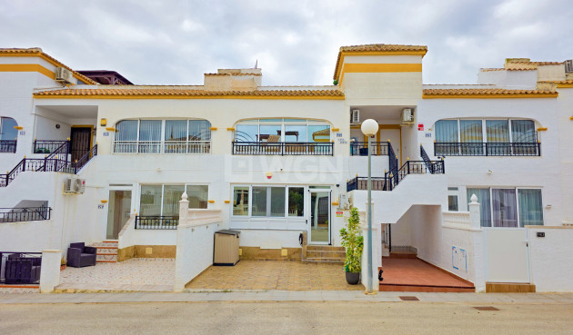 Apartment / flat - Resale - Vistabella Golf Entre Naranjos - Inland
