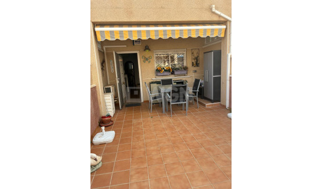 Bungalow - Odsprzedaż - Orihuela Costa - Los Almendros-la Florida