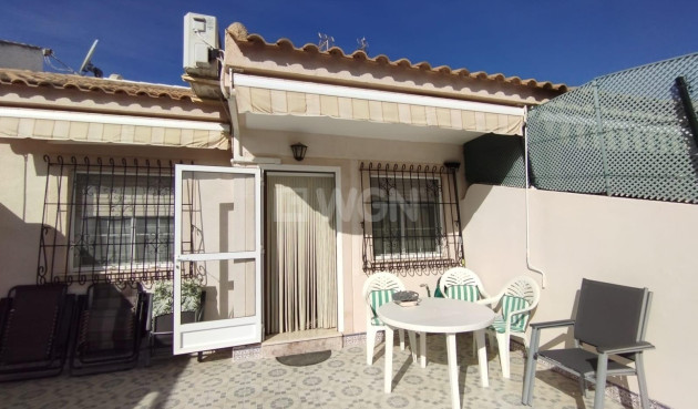Bungalow - Odsprzedaż - San Pedro del Pinatar - C/ RIO LLOBREGAT NÂº 111