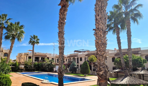 Bungalow - Odsprzedaż - Torrevieja - Aguas Nuevas 1