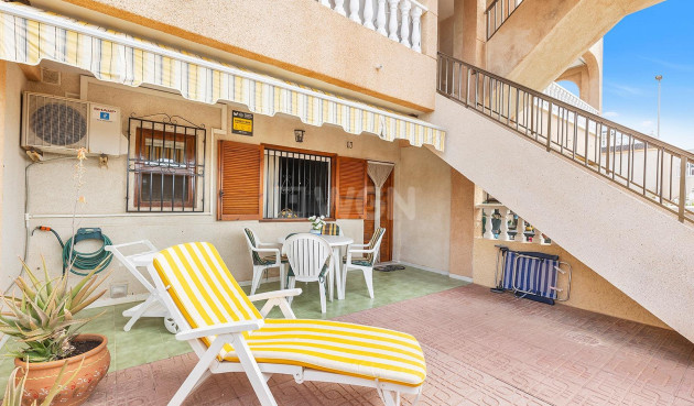 Bungalow - Odsprzedaż - Torrevieja - La Mata