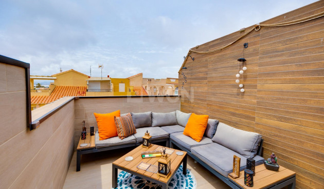Bungalow - Odsprzedaż - Torrevieja - La Siesta - El Salado - Torreta