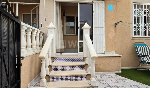 Bungalow - Odsprzedaż - Torrevieja - Los Balcones