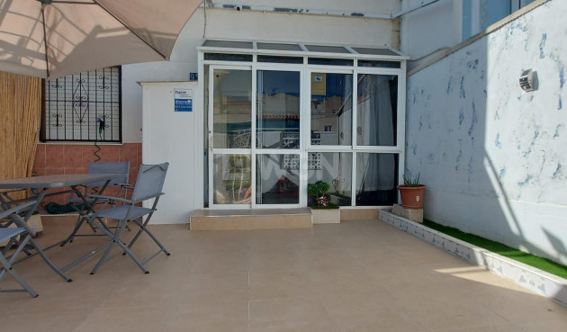 Bungalow - Odsprzedaż - Torrevieja - Los Balcones