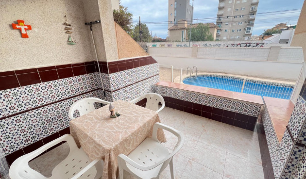 Bungalow - Odsprzedaż - Torrevieja - Nueva Torrevieja