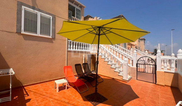 Bungalow - Odsprzedaż - Torrevieja - Torrejón
