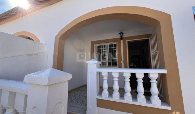 Bungalow - Odsprzedaż - Torrevieja - Torretas