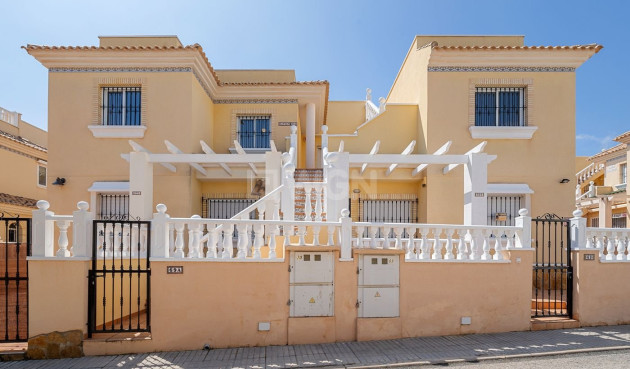 Bungalow - Resale - Orihuela Costa - Costa Blanca