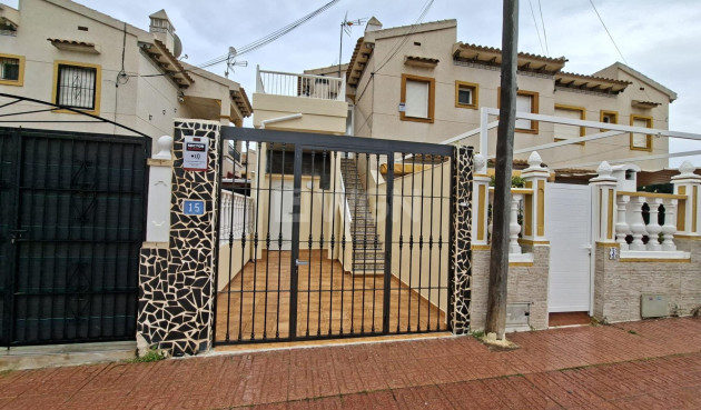 Bungalow - Resale - Orihuela Costa - Punta Prima