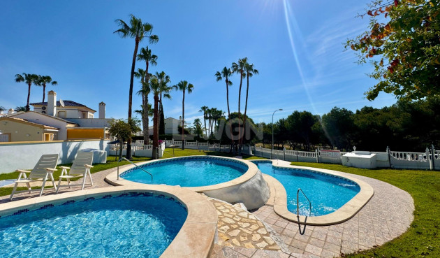 Bungalow - Resale - Orihuela Costa - Villamartín-las Filipinas