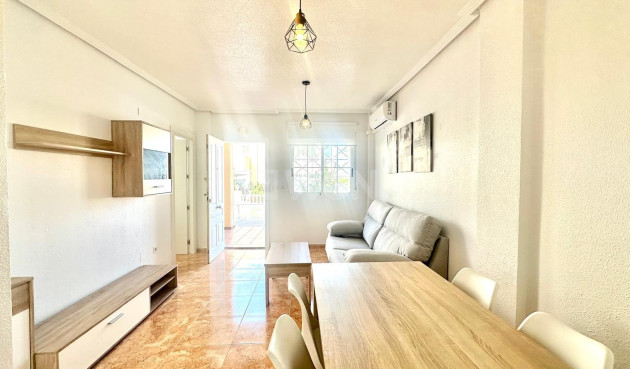 Bungalow - Resale - Torrevieja - Playa de los Locos