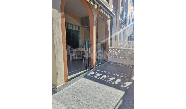 Bungalow - Resale - Torrevieja - Playa De Los Naufragos