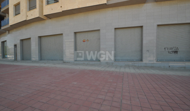 Comercial - Reventa - Elda - Inland