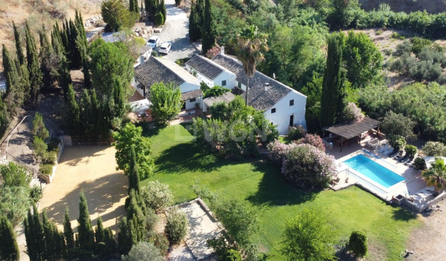 Country House - Odsprzedaż - Villanueva de Tapia - Inland