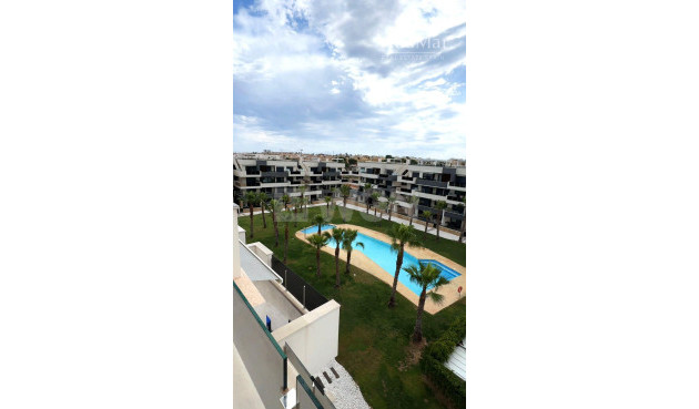 Daszek - Odsprzedaż - Orihuela Costa - Los Almendros-la Florida