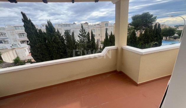 Duplex - Reventa - San Miguel de Salinas - Las Filipinas