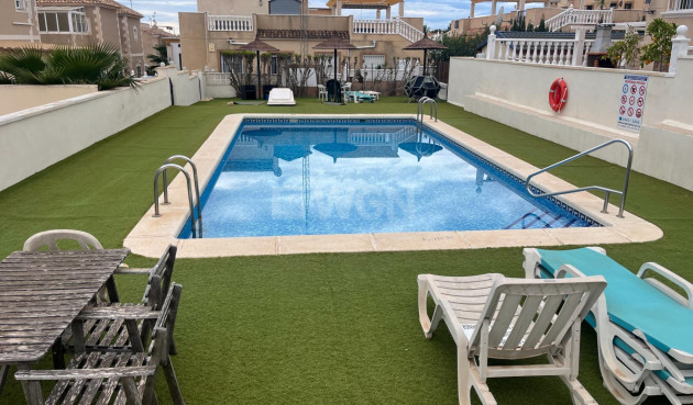 Duplex - Reventa - San Miguel de Salinas - Las Filipinas