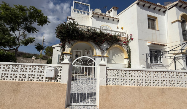 Duplex - Wiederverkauf - San Miguel de Salinas - Inland