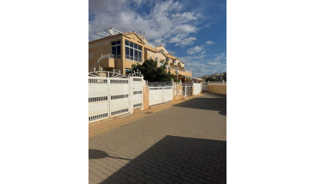 Duplex - Wiederverkauf - Torrevieja - Torretas