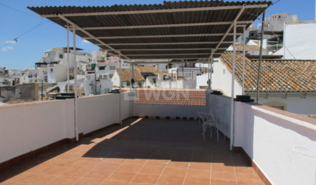 Kamienica - Odsprzedaż - Alora - 80584