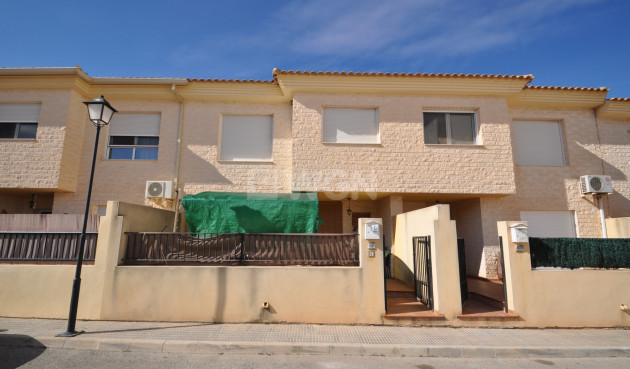 Kamienica - Odsprzedaż - Pinoso - Inland