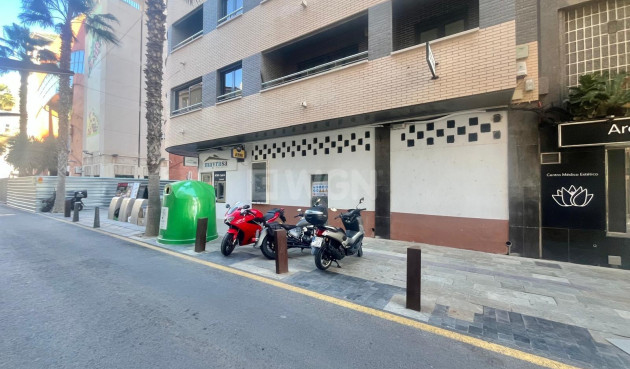Kommerziell - Wiederverkauf - Torrevieja - Centro
