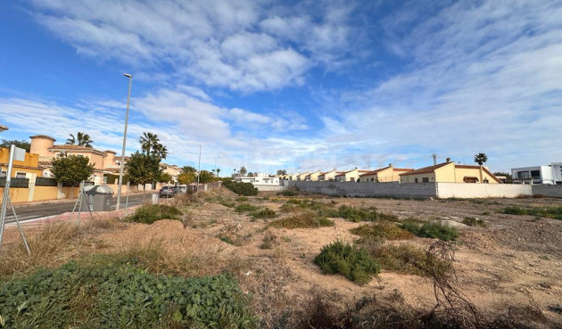 Land - Resale - La Marina - 24264