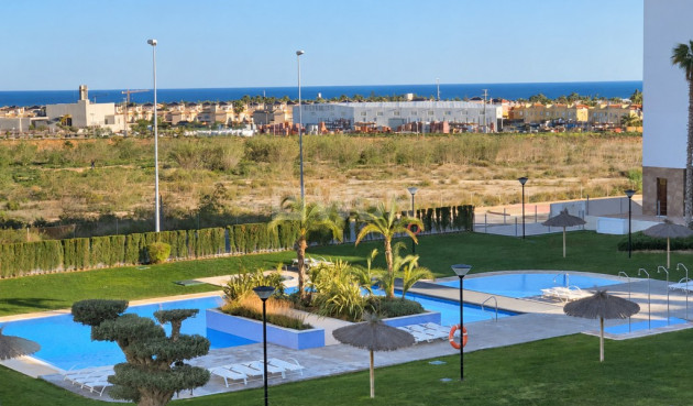 Mieszkanie w bloku - Odsprzedaż - Cabo Roig - Costa Blanca